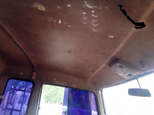 ขายด่วน หัวเก๋ง HINO F18 สวยจัดไม่มีผุภายในคอนโซลสวยครบ ชุดเรือนไมล์ พวงมาลัยอยู่ครบพร้อม พื้นสวยไม่มีผุ พร้อมติดตั้งพร้อมใช้งานได้เลยครับ ราคาต่อรองได้ครับ