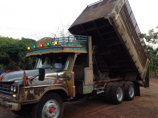 สิบล้อดั้ม2เพลาอีซุซุ165แรง6bd1 เครื่องดีคัซซีสวยพร้อมใช้ ราคา328000