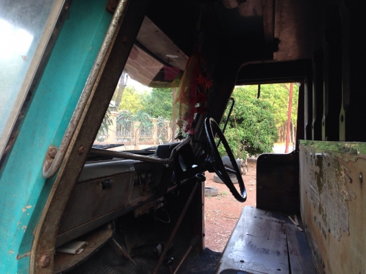 สิบล้อดั้ม2เพลาอีซุซุ165แรง6bd1 เครื่องดีคัซซีสวยพร้อมใช้ ราคา328000