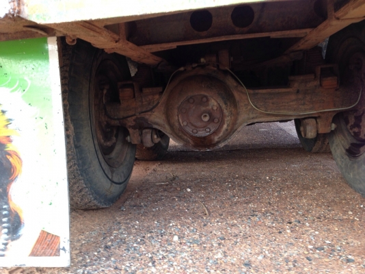 สิบล้อดั้ม2เพลาอีซุซุ165แรง6bd1 เครื่องดีคัซซีสวยพร้อมใช้ ราคา328000