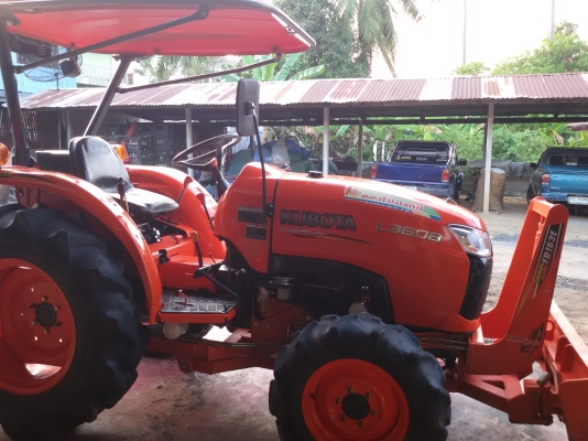 ปัญญาแทรคเตอร์..จัดมาให้ครับ ด่วน!!!คูโบต้า L3608 ใบมีดคานล่าง เล่มทะเบียนพร้อม (อ.คลองขลุง จ.กำแพงเพชร)