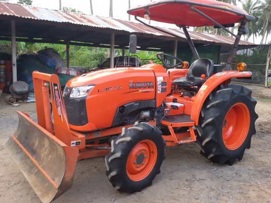 ปัญญาแทรคเตอร์..จัดมาให้ครับ ด่วน!!!คูโบต้า L3608 ใบมีดคานล่าง 6 รถไร่  สีเดิมๆ (อ.คลองขลุง จ.กำแพงเพชร)