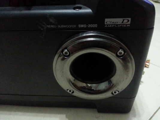 Subwoofer ALPINE SWD-2000 Class D มือ 2 ญี่ปุ่น