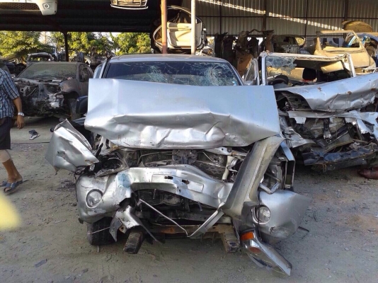 นิสสันฟรอนเทีย เครื่องTD27 ปี05 ทะเบียนบุคคลโอนลอยหรือเเยกขายเป็นอะไหลได้ทุกอย่างมีอีกหลายรุ่น