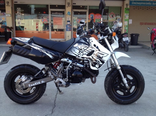 ขาย KAWAZAKI KSRสีขาว ปี 53 สภาพสวย เดิม ๆ ราคา เบา ๆ ขาย KAWAZAKI KSRสีขาว ปี 53 สภาพสวย เดิม ๆ ราคา เบา ๆ