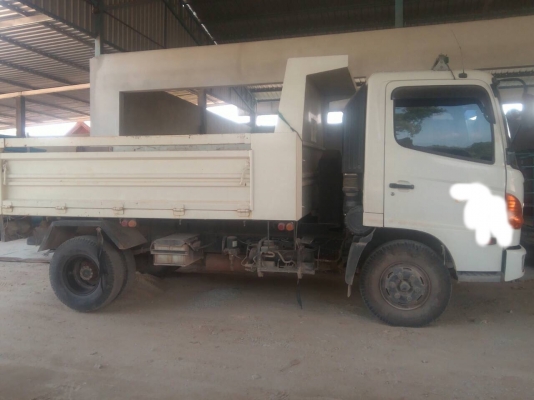 ขายดาวน์650000รถ6ล้อเมก้าดั้ม 175แรงปี56ส่งต่ออีก500000งวดละ22000