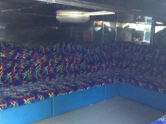 ขายรถบัส 6 ล้อแอร์ไฟฟ้า