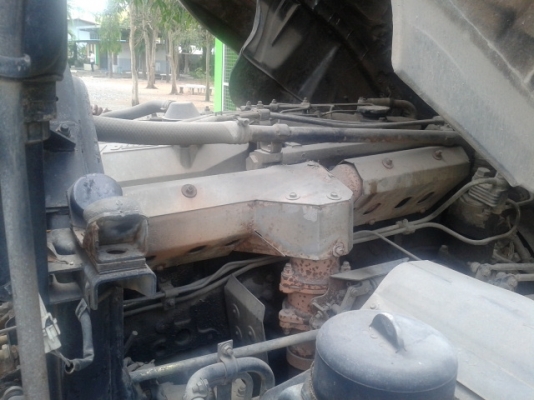 ขายรถบรรทุก10ล้อ2เพลา บรรทุกน้ำมัน16000ลิตร สภาพสวย เครื่องดี เกียร์ดี สโลว์กลาง คัสชีส์ดี GPSไม่มีครับ