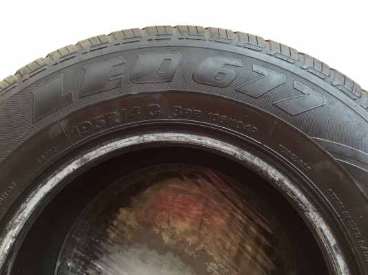 ขายยาง Bridgestone ขอบ14" จำนวน 3 เส้น