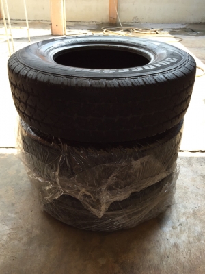 ขายยาง Bridgestone ขอบ14" จำนวน 3 เส้น