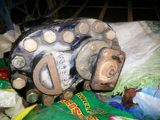 ขายเกียร์ปั่นดั๊ม25ตัน kp1505a ขายเกียร์ปั่นดั๊ม25ตัน kp1505a