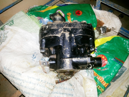 ขายเกียร์ปั่นดั๊ม25ตัน kp1505a ขายเกียร์ปั่นดั๊ม25ตัน kp1505a