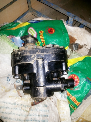 ขายเกียร์ปั่นดั๊ม25ตัน kp1505a ขายเกียร์ปั่นดั๊ม25ตัน kp1505a