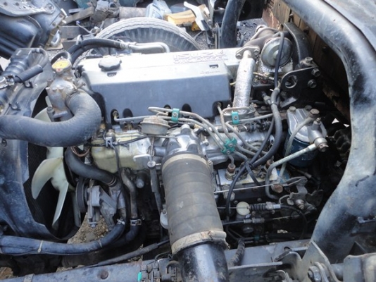 ขายรถNPR71Pยาว5เมตรรถประกอบครับจดปี50ครับจอดนานครับ