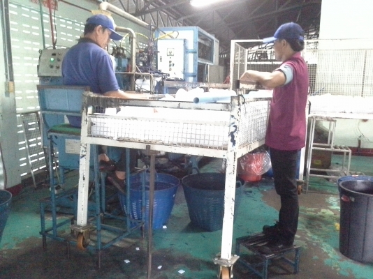 เครื่องฉีดพลาสติก 150 ตัน มือหนึ่ง นำเข้าจากประเทศ ฮ่องกง EASYMASTER ปี 2009 ซื้อมาใหม่ใช้งานน้อย ไม่มีออเดอร์ เครื่องฉีดพลาสติก 150 ตัน มือหนึ่ง นำเข้าจากประเทศ ฮ่องกง EASYMASTER ปี 2009 ซื้อมาใหม่ใช้งานน้อย ไม่มีออเดอร์