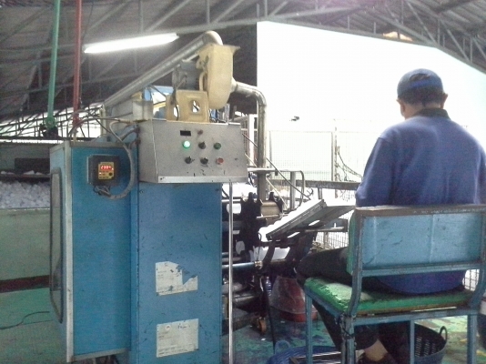 เครื่องฉีดพลาสติก 150 ตัน มือหนึ่ง นำเข้าจากประเทศ ฮ่องกง EASYMASTER ปี 2009 ซื้อมาใหม่ใช้งานน้อย ไม่มีออเดอร์ เครื่องฉีดพลาสติก 150 ตัน มือหนึ่ง นำเข้าจากประเทศ ฮ่องกง EASYMASTER ปี 2009 ซื้อมาใหม่ใช้งานน้อย ไม่มีออเดอร์