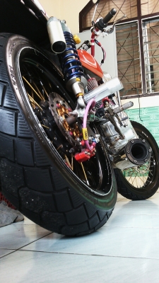 YAMAHA250cc. แต่งเต็มๆ