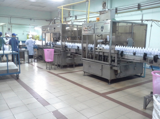 ขายเครื่องบรรจุ ล้างขวด ปิดฝา ระบบโรตารี่ โชว์ดาวโรต้าแพ็ค กำลังการผลิต 3 ล้านขวด/เดือน จำนวน 1 ไลน์ผลิต เครื่องจักรพร้อมใช้งาน
