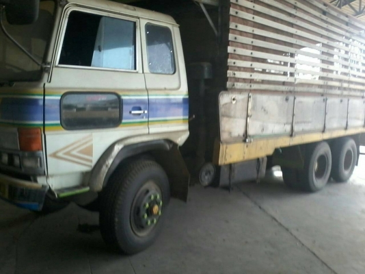 ขายรถสิบล้อHINOKT925วางEK100พาวเวอร์เบรดทิฟฟี่เพลาเดียว ขายรถสิบล้อHINOKT925วางEK100พาวเวอร์เบรดทิฟฟี่เพลาเดียว