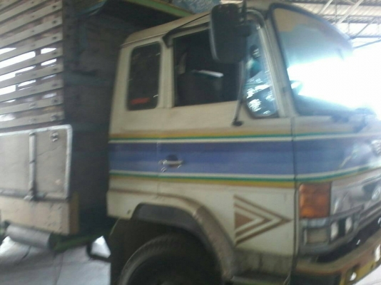 ขายรถสิบล้อHINOKT925วางEK100พาวเวอร์เบรดทิฟฟี่เพลาเดียว ขายรถสิบล้อHINOKT925วางEK100พาวเวอร์เบรดทิฟฟี่เพลาเดียว