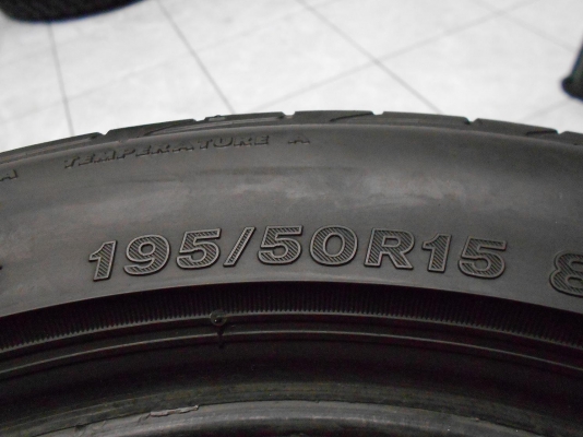 ขายยาง Bridgestone RE001 195/50/15 กลางปี 10 ดอกสวย 1 คู่ ราคา 1,500.-***NET*** ขายยาง Bridgestone RE001 195/50/15 กลางปี 10 ดอกสวย 1 คู่ ราคา 1,500.-***NET***