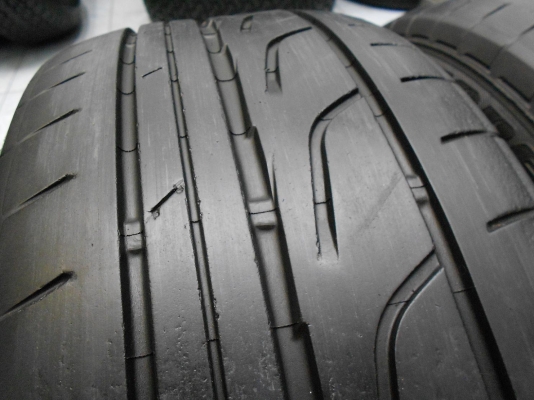 ขายยาง Bridgestone RE001 195/50/15 กลางปี 10 ดอกสวย 1 คู่ ราคา 1,500.-***NET*** ขายยาง Bridgestone RE001 195/50/15 กลางปี 10 ดอกสวย 1 คู่ ราคา 1,500.-***NET***