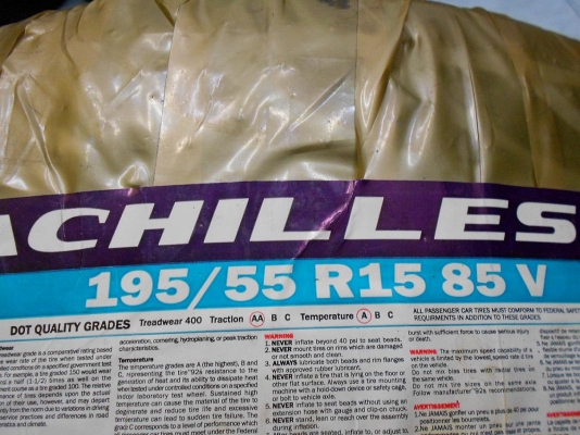 ขายยางใหม่แกะห่อ Achilles 195/55/15 ปลายปี 12 ราคา 1,490.-/เส้น ใส่ฟรี ส่งฟรีค่ะ