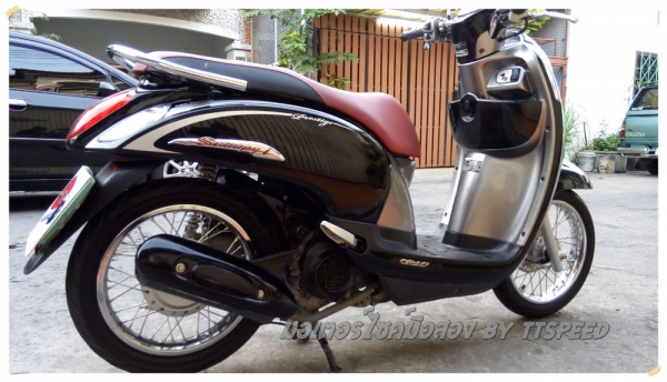 ขาย New Scoopy- i รถบ้านมือเดียวเครื่องเดิมปี 55 ขาย New Scoopy- i รถบ้านมือเดียวเครื่องเดิมปี 55