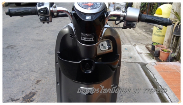 ขาย New Scoopy- i รถบ้านมือเดียวเครื่องเดิมปี 55 ขาย New Scoopy- i รถบ้านมือเดียวเครื่องเดิมปี 55