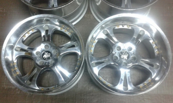 ขายล้อVipญี่ปุ่นลึกๆของWEDS 5ก้านคู่โคมเมียมล้อ2ชิ้นหมุดทองรอบ