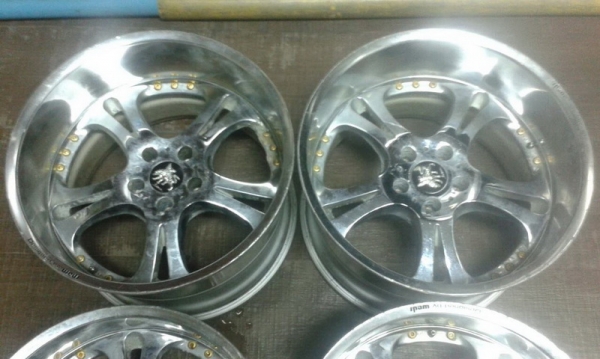 ขายล้อVipญี่ปุ่นลึกๆของWEDS 5ก้านคู่โคมเมียมล้อ2ชิ้นหมุดทองรอบ