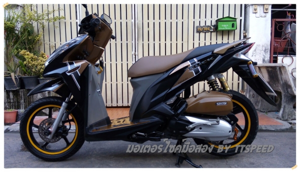 ขาย Click 125i idling stop แต่งไฟหน้าโปรเจคเตอร์ LED