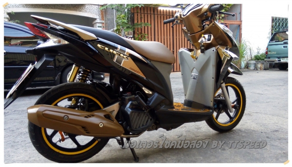 ขาย Click 125i idling stop แต่งไฟหน้าโปรเจคเตอร์ LED