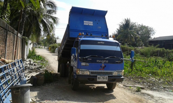 ขายรถดั้มสวยๆ