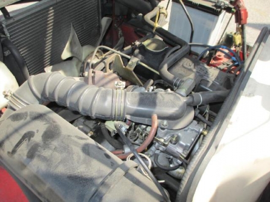 ขายรถโฟล์คลิฟท์มือสอง NISSAN รุ่น J01 นำเข้าจากประเทศญี่ปุ่น 100\% ไม่เคยใช้งานในประเทศไทย