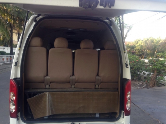 ขายรถตู้จีน ยี่ห้อ จอยรุ่ง เครื่องเบนซิล ค่ะ