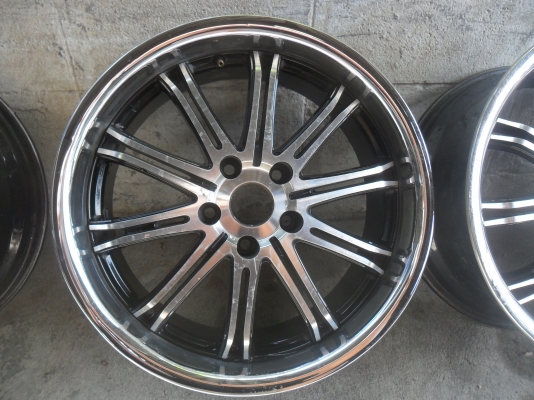 ล้อแม็ก 18นิ้ว 5รู114 สวยๆ 4 วง ราคา 8900 บาท ล้อแม็ก 18นิ้ว 5รู114 สวยๆ 4 วง ราคา 8900 บาท
