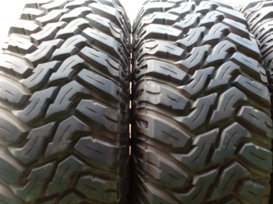 ขายยาง Cooper ขนาด 265/75/16  mud