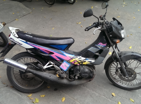 ขาย HONDA Dash 125 ทะเบียน เต็ม พร้อมโอนเครื่องดีพร้อมใช้งาน