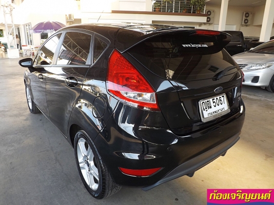 Ford fiesta 1.6 s ปี 2011 Ford fiesta 1.6 s ปี 2011