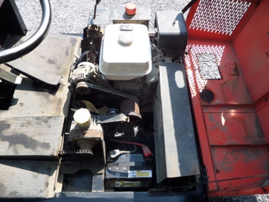 รถกวาดดูดฝุ่น AMANO เครื่อง HONDA 11 แรง สภาพพร้อมใช้