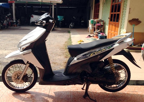 ขาย Honda click จดปี49ภาษีเต็มพร้อมใช้งาน