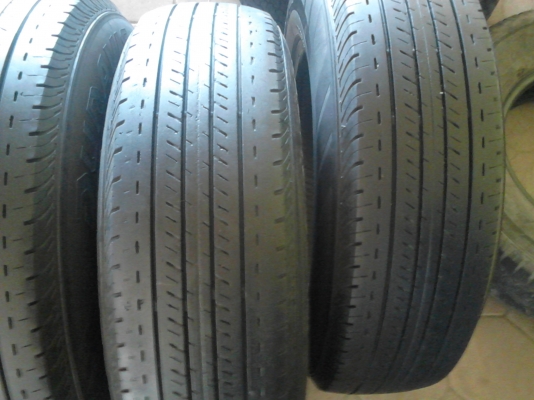 195R15C BRIDGESTONE DURAVIS R611 ปี2012 ชุด 4 เส้น TEL.081-427-3941