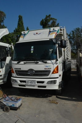 HINO MEGA S500 FG 220 hp CNG จากศูนย์  กระบะเหล็กคอกสูงยาว 7.20 m