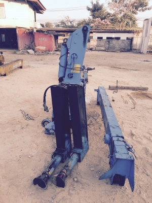 ขาย เครนติดรถ TADANO