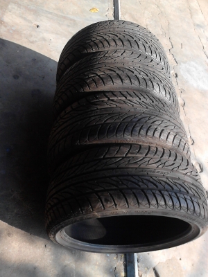 215/35R18 SAILUN ATREZZO ยางใหม่ ปี2014 ชุด 4 เส้น TEL.081-427-3941 215/35R18 SAILUN ATREZZO ยางใหม่ ปี2014 ชุด 4 เส้น TEL.081-427-3941