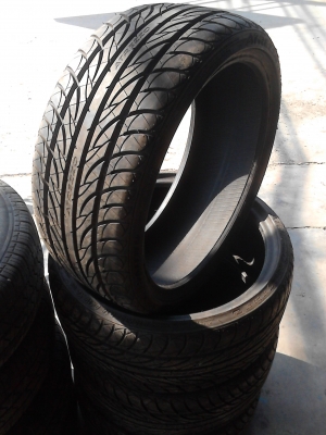 215/35R18 SAILUN ATREZZO ยางใหม่ ปี2014 ชุด 4 เส้น TEL.081-427-3941 215/35R18 SAILUN ATREZZO ยางใหม่ ปี2014 ชุด 4 เส้น TEL.081-427-3941