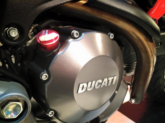 T&amp;T BIKE RAMA2 ราคาเบาๆ 319000 DUCATI M795 ABS ปี2013 วิ่งน้อย2XXXโล ของแต่งตามรูปเลยคับ