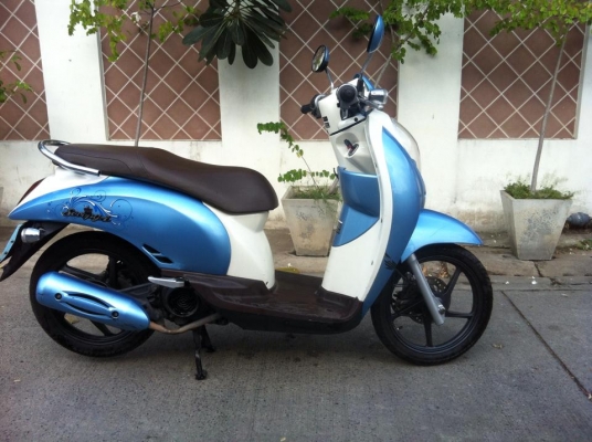 Honda Scoopy i หัวฉีด ล้อแม็กวิ่งน้อย รถสวยเครื่องดีมาก