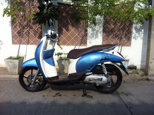 Honda Scoopy i หัวฉีด ล้อแม็กวิ่งน้อย รถสวยเครื่องดีมาก